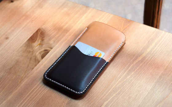 Making a iPhone 6 Leather Sleeve