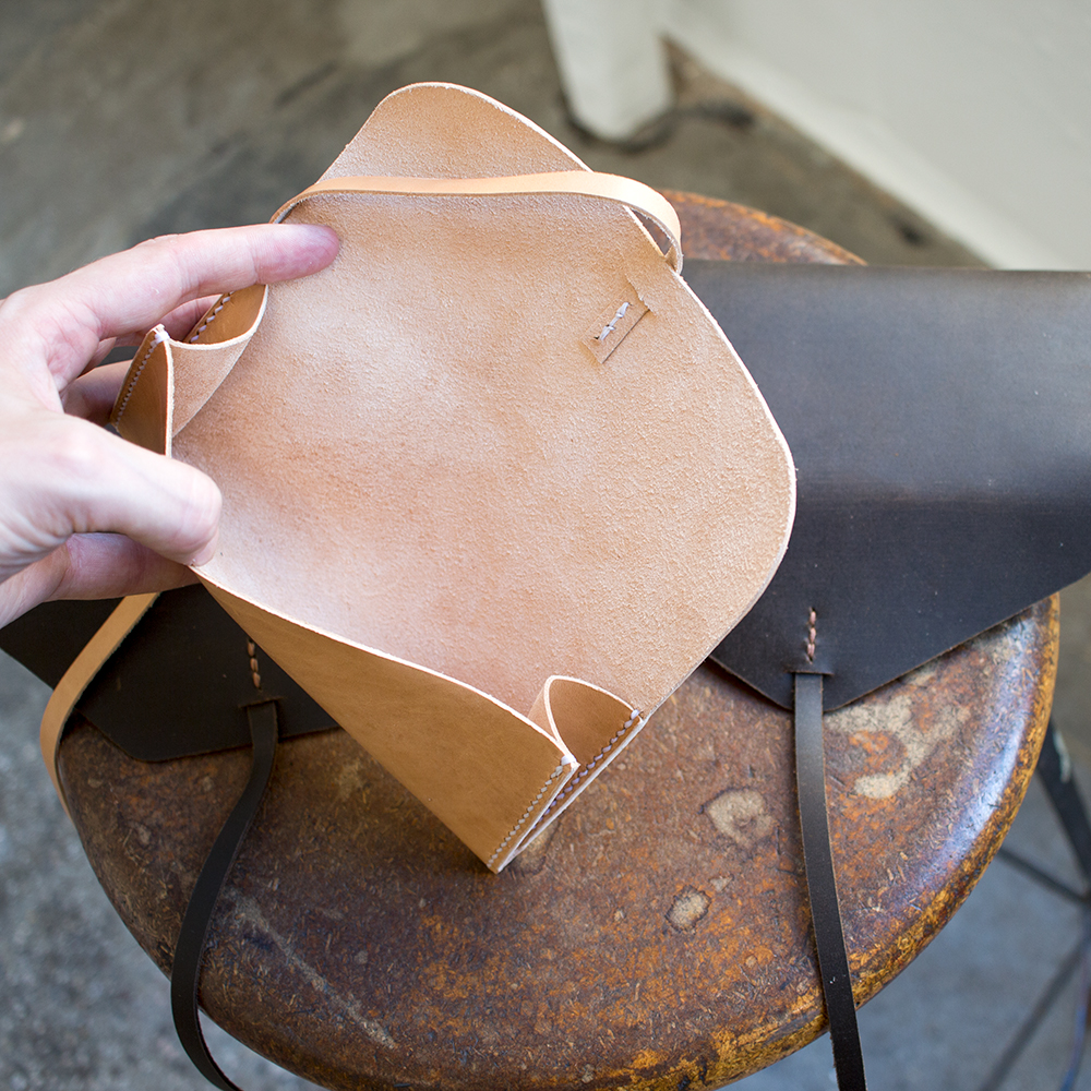 Leather Craft] Making clutch bag / DIY / Free pattern 
