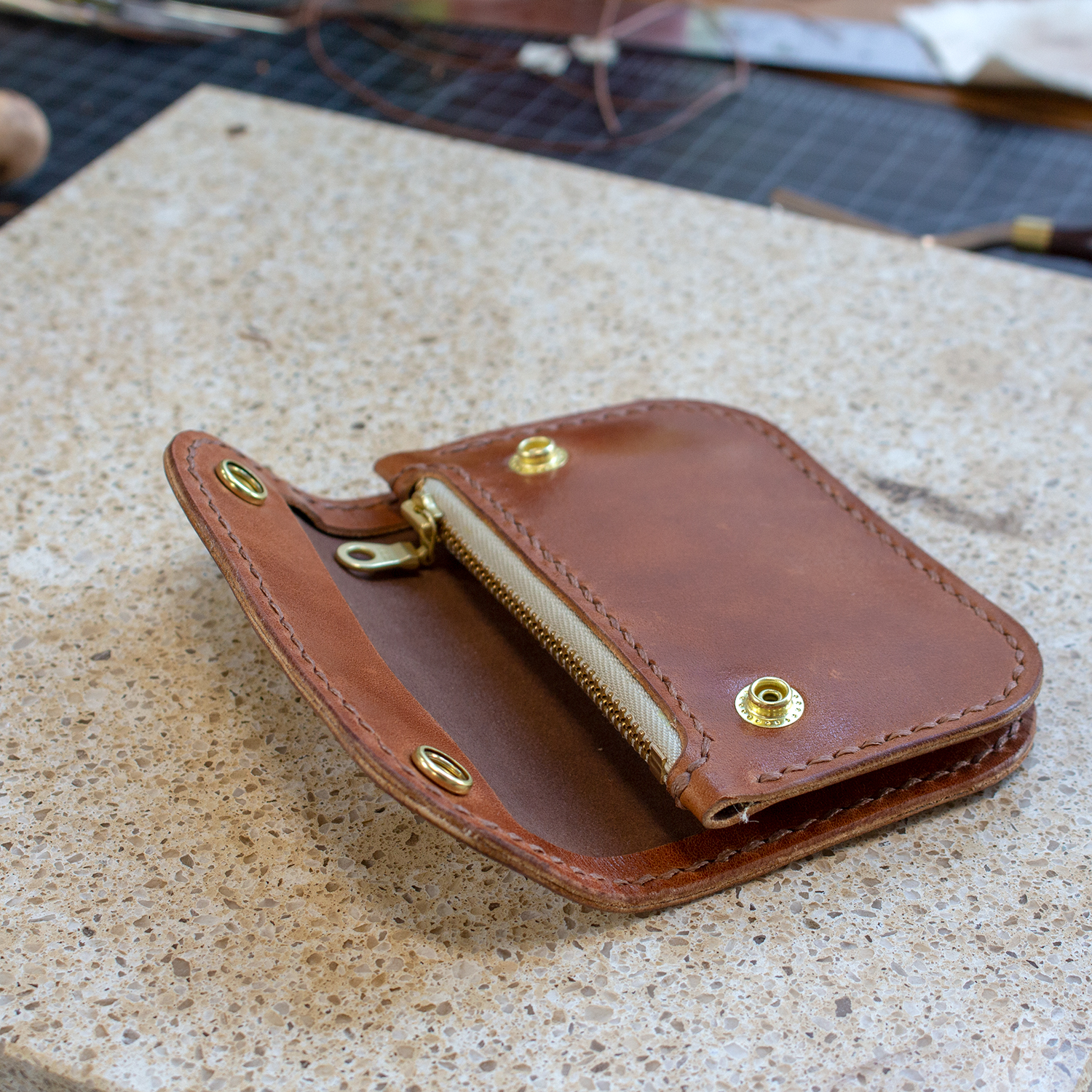 Making A Leather Tri-Fold Wallet - Free PDF Template Set